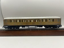 OO Hornby R477 LNER Teak 1st & 3rd Class Coach #22357 - (NICE)