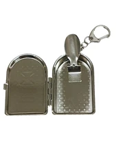 One piece portable metal mini cigarette ashtray with keychain multi images 70007