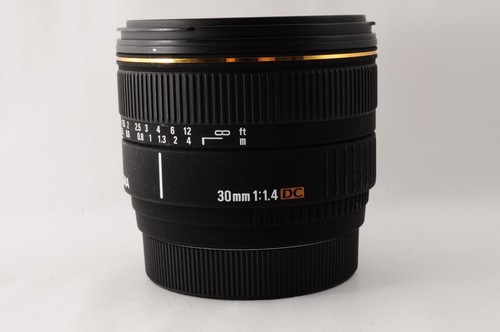 Near MINT Sigma AF 30mm f/1.4 EX DC Lens α Sony Minolta w/Case Hood Box Japan - Picture 14 of 24