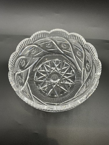 Waterford Crystal Apprentice Heritage Star Scallop Edge Center Piece Bowl (S) - Picture 12 of 24