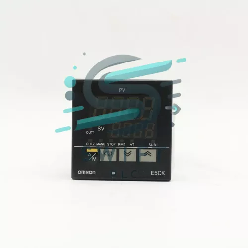NEW 1PCS Omron E5CK-AA1-302 DIGITAL CONTROLLER 100-240VAC