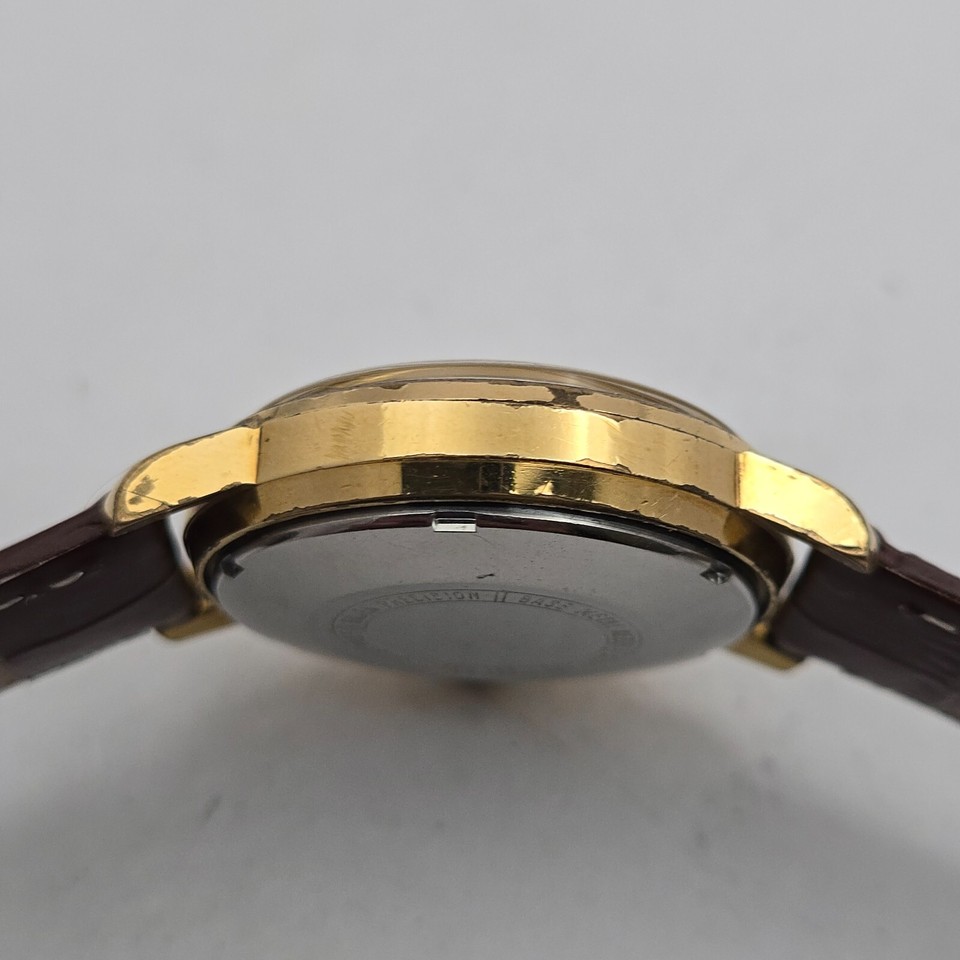 Vintage GRUEN men's automatic watch 518CA 17Jewels Rocket second hand