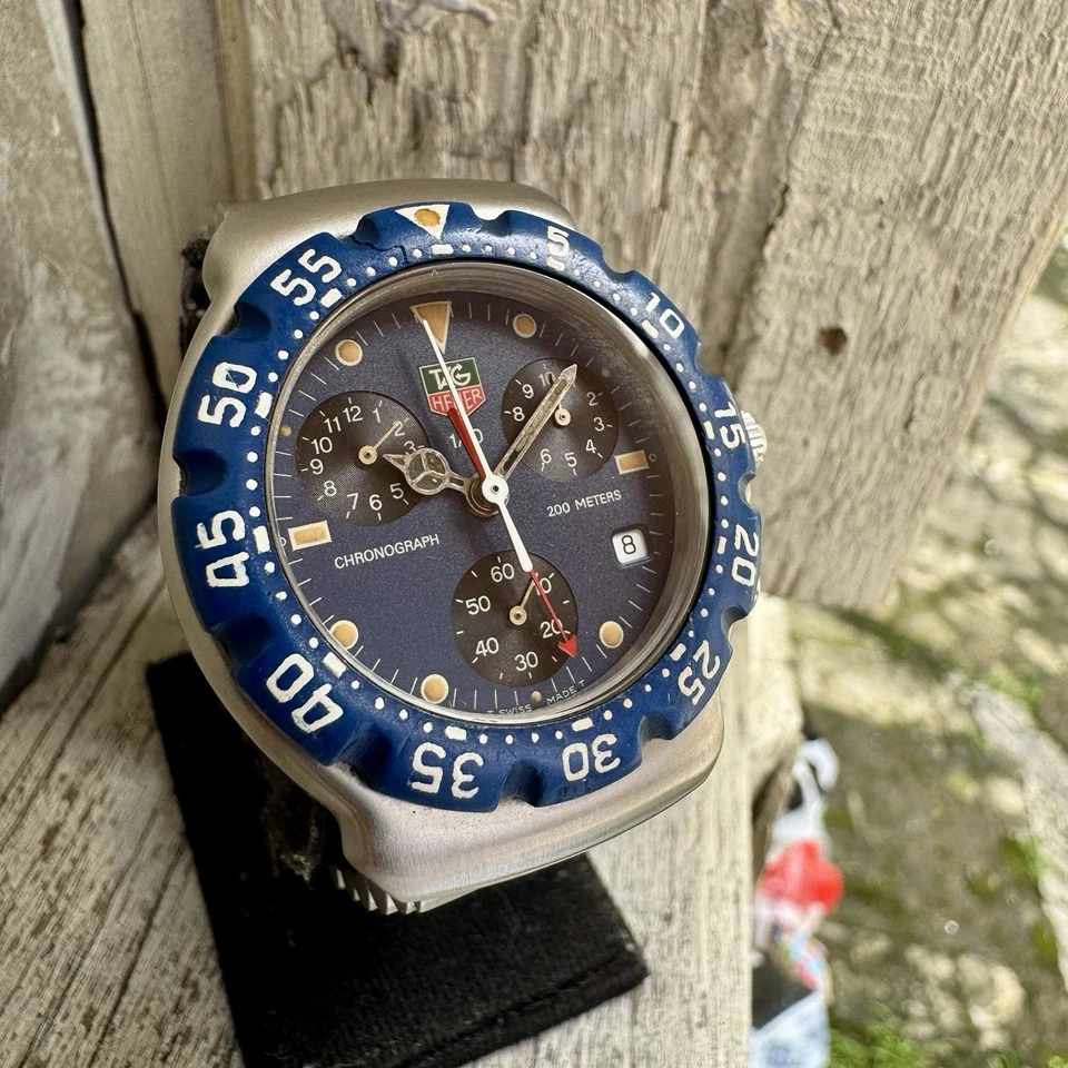Reloj de buceo TAG Heuer Formula 1 cronógrafo 200 m CA1210-R0 Racing hecho en Suiza para hombre Foto 4 de 4