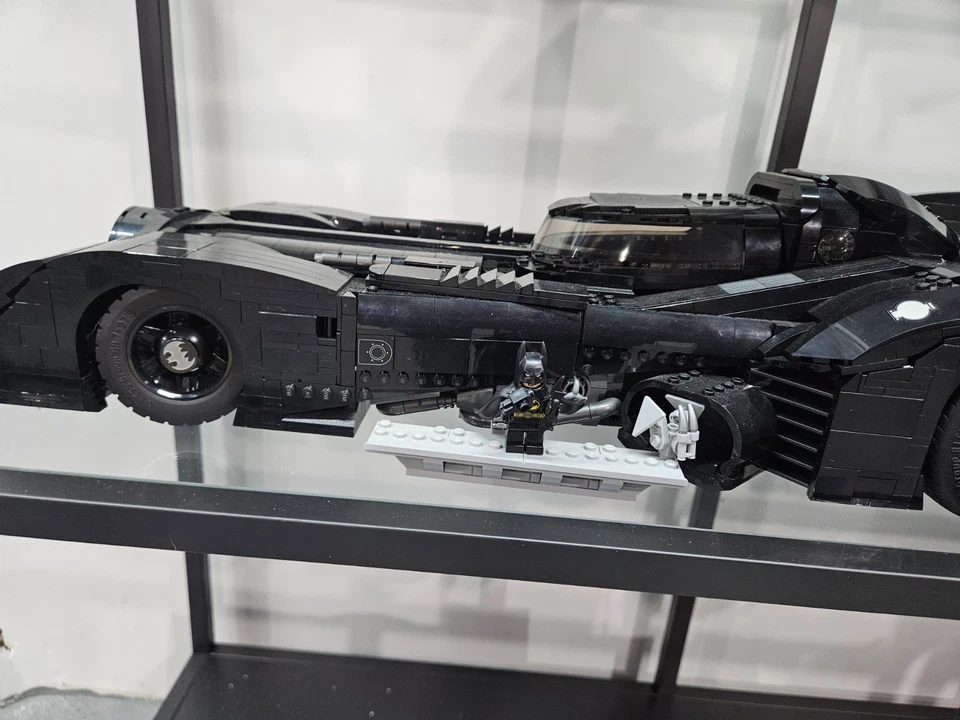 Lego Batman: Batimóvil 76139 1989 con instrucciones y todas las minifiguras Foto 3 de 4