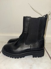 NWOB Gianni Bini Boots Black Leather Size 6