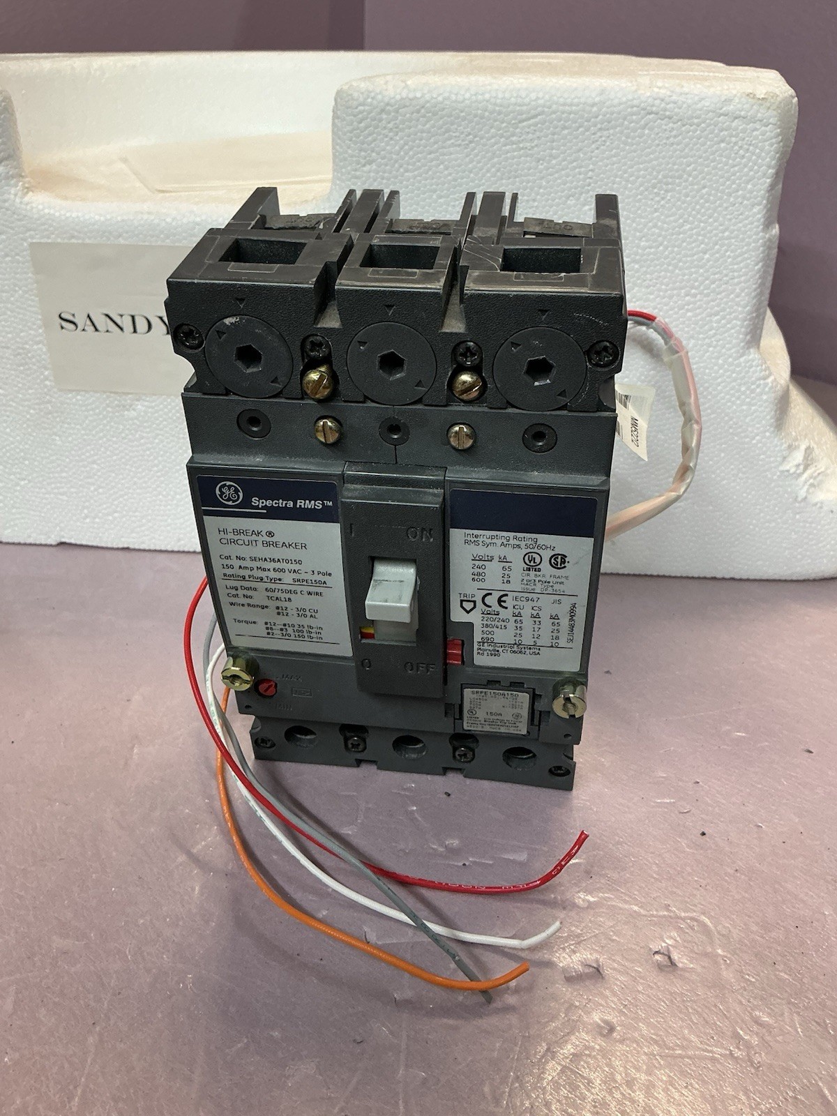 GE - SEHA36AT0150 - Industrial Circuit Breaker , 3 Poles, 600V, 150A.