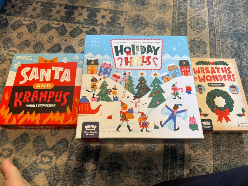 Holiday Hills Board game w Santa & Krampus and Wreaths & Wonders Expansions MINT