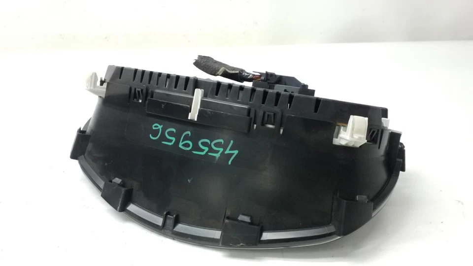 Cuadro de instrumentos velocímetro Suzuki SX4 2004-2013 3411055L70 Foto 3 de 4