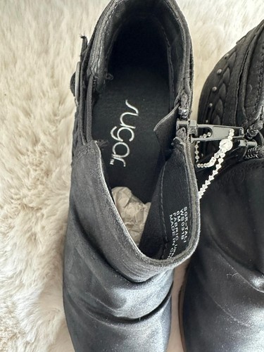 Sugar Tali Boots Womens Size 6M Black Faux Suede Braided Side Zip Ankle Booties - Picture 9 of 9