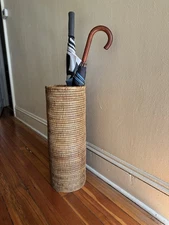 Basket Weave Tall Umbrella Stand With Interior Metal Drip Pan