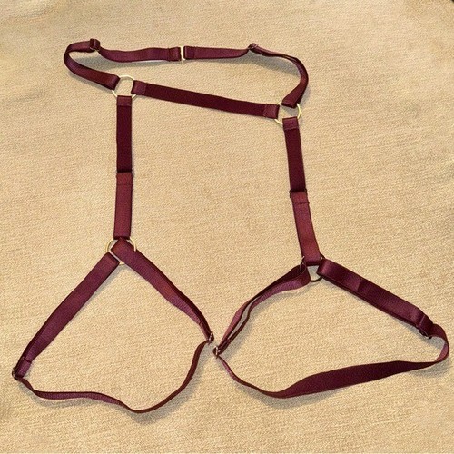 Hopeless Lingerie ~ Plum Purple Strap Garter Belt ~ Size Medium / M Adjustable - Picture 2 of 5