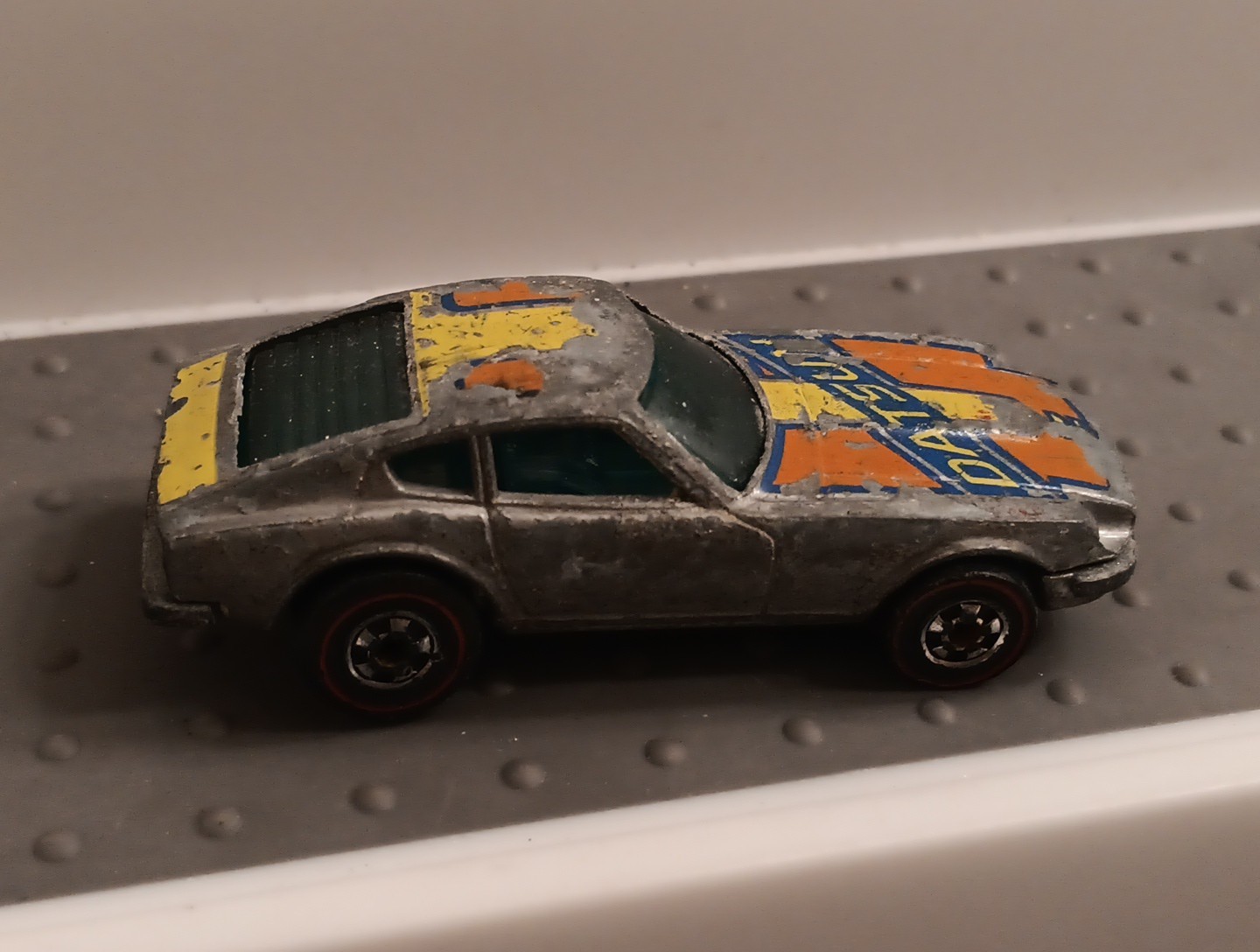 Picture 2 of 5