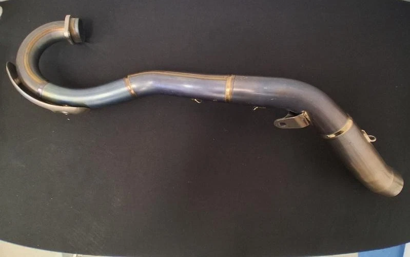 Sistema de escape de titanio TiForce KFX250F Foto 2 de 4