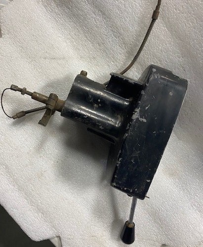 Aston Martin Lagonda Rapide upper steering column cover PN: 22-25-112 Used - Foto 4 di 4