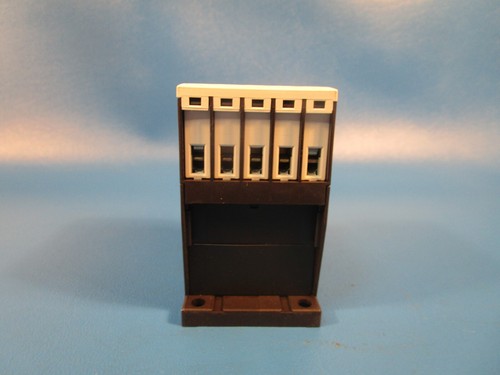 EATON XTRE10B40WD, Control Relay, 4 NO, 48 Volt Coil, 10 Amp, Cutler Hammer - Picture 8 of 9