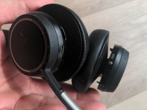 Plantronics ANC Black Wireless Bluetooth Noise Canceling Headphones A6WAXB ADE7 - Picture 5 of 6