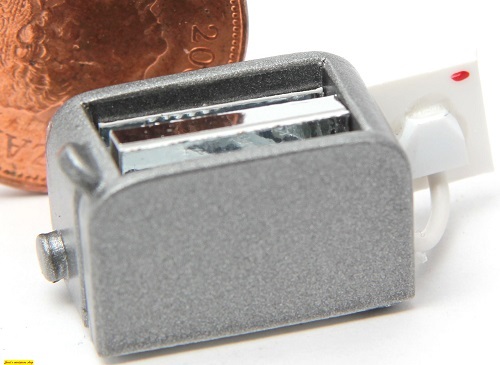 1:12 dolls house miniature modern kitchen toasters 8 to choose from. - Picture 2 of 9