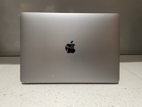 2020 Apple MacBook Pro TouchBar/ID Intel®Core™i7*512GB SSD*16GB* w/ Charger - 第 3/9 張圖片