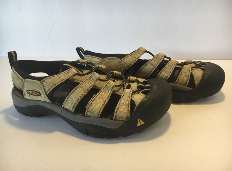 KEEN Newport Women's Sandals Tan Outdoor Waterproof Hiking Shoes SZ 7