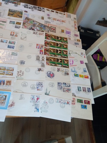 Stamps Job Lot Table Full For Sorting World Covers Etc - 第 12/19 張圖片