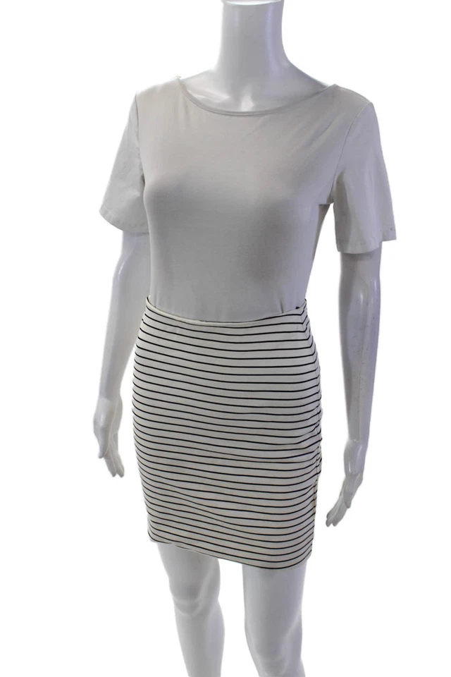 Falda midi a rayas con cintura elástica texturizada talla blanca Torn by Ronny Kobo para mujer Foto 2 de 4