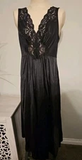 Vanity Fair Size XL Black Nightgown Style #80-812