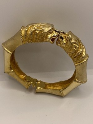 Vintage LES BERNARD INC Dog Lion Head Gold Tone Hinged Bangle Brushed Bracelet