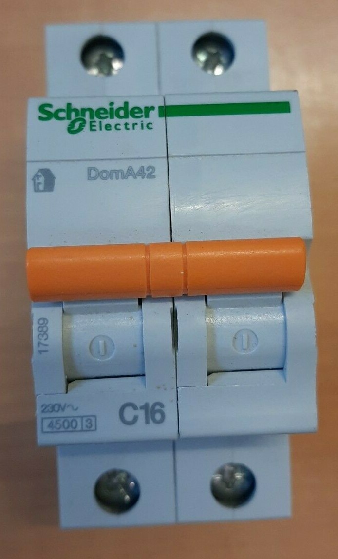 Foto 2 di 2