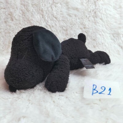 Kaws x Peanuts x Uniqlo B21 Black Snoopy Plush 7