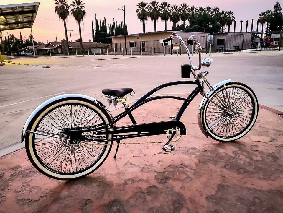 Custom 26