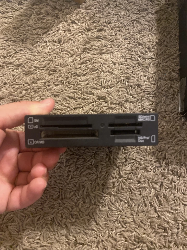 OEM Genuine Dell 19 way Media and Flash Card Reader W816M W812M G7V21 - Image 2 of 4