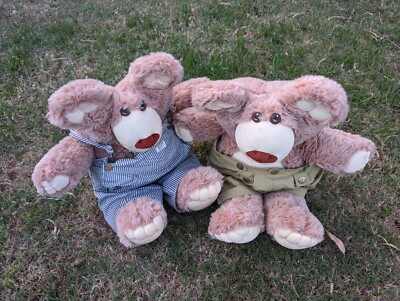 Furskin Boone Bear Plush Bee Keeper Xavier Roberts USA Vintage 1985 Green Shorts