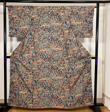 K50445-2 Japanese Kimono 100 Silk Komon Dark blue
