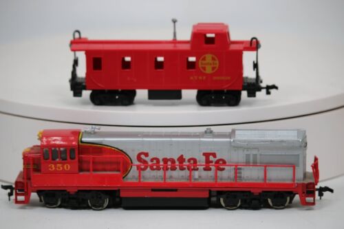 Bachmann HO scale Santa Fe 350 GE U36B diesel locomotive & Santa Fe Caboose - Picture 3 of 8