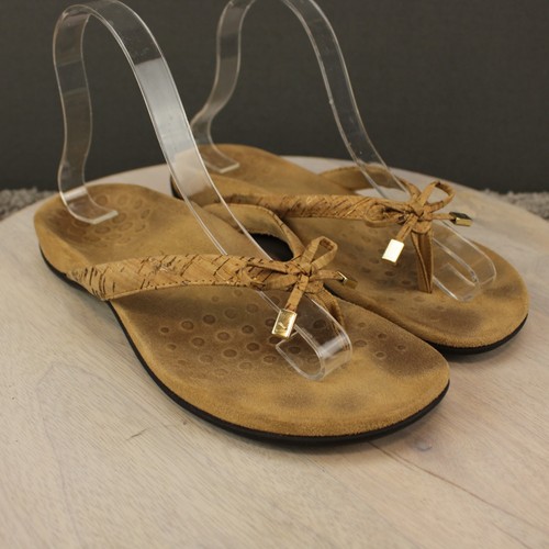 Sandalia Tanga Vionic Bella Mujer 7.5 Tostada Cuña Chanclas Arco Playa Cuero - Imagen 2 de 11