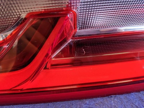 2016-2018 Chevrolet Camaro LS LT SS Passenger Taillight Lamp Lens New Take Off - Foto 5 di 12