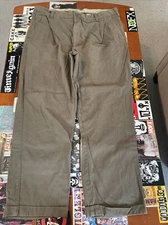 Geoffrey Beene men’s green pants size 40×30 100% cotton