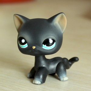 lps black shorthair cat