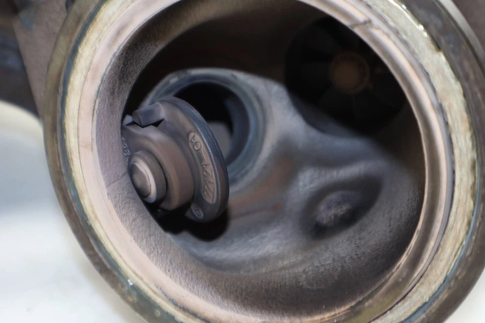 Mercedes-Benz E300 2015-2019 - turbocompresor 2740903280 Foto 4 de 4