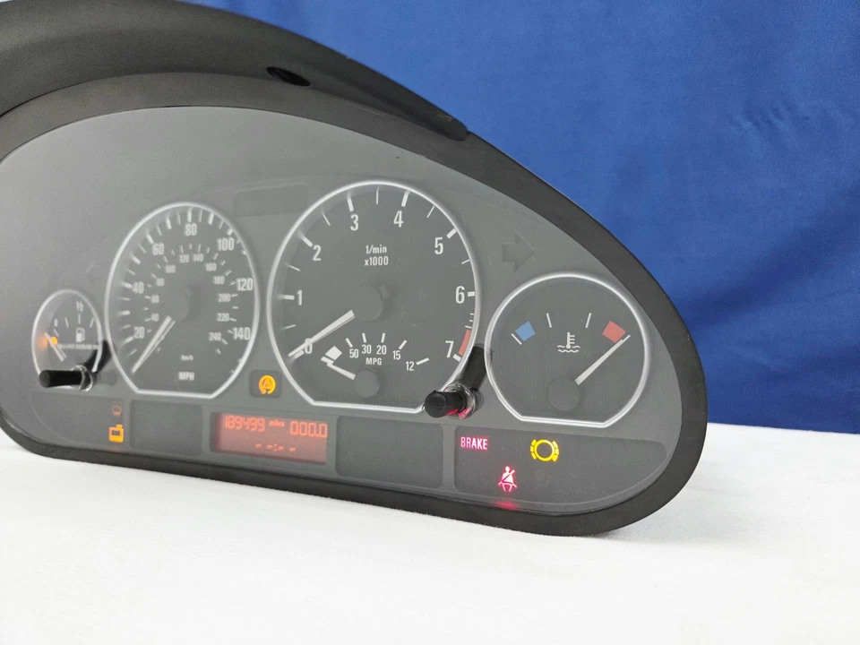 🏅 2001 - 2005 BMW E46 330xi Instrument Cluster Speedometer 189K 🏅 - Image 3 of 4