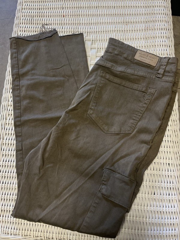 Velvet Heart Women’s Green Denim Cargo Pants Mid Rise Skinny Pockets Zip 32”