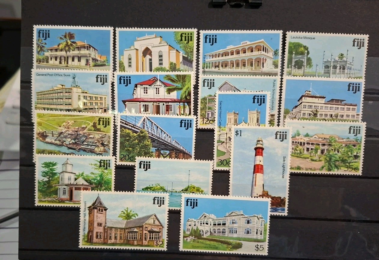 Picture 1 of 1