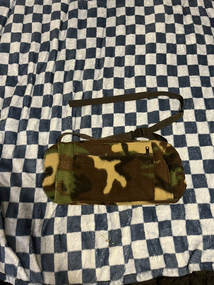 Vintage Cabela's Fleece Hand Warmer Pouch Thinsulate Trebark Camo  USA Pocket - Image 4 of 4