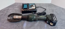 Greenlee Gator EK425LX 18V  Cordless Cable Crimper w/ Charger and 1 Battery