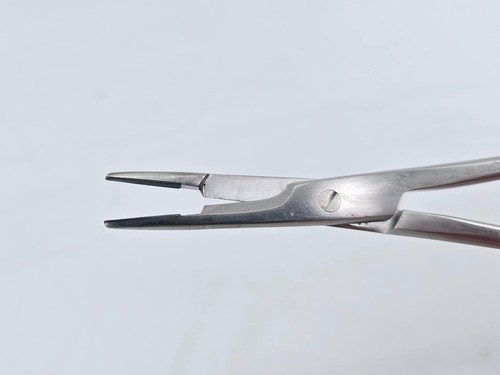 Orthomed 41-0452 Olsen Hegar Needle Holder TC Inserts w/ Cutting Edge 6-1/2" - Picture 4 of 4