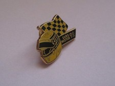 pin's Euro motor 1992 (signé Arthus Bertrand)