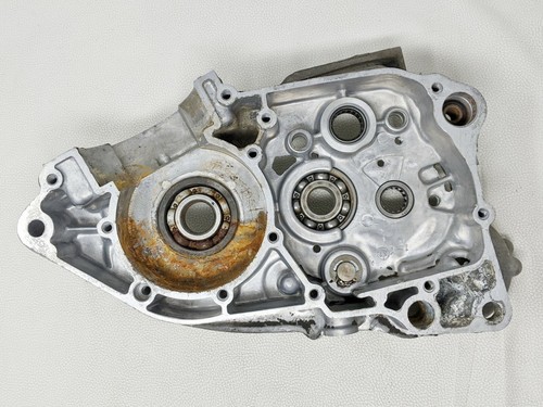 78 Yamaha DT125 DT 125 Right Side Engine Motor Crankcase Half - Picture 4 of 9