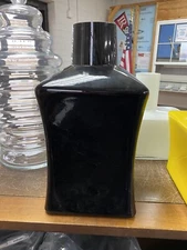 Ethan Allen Disney Ensemble Black 430604 glass Vase NIB Unopened 2016