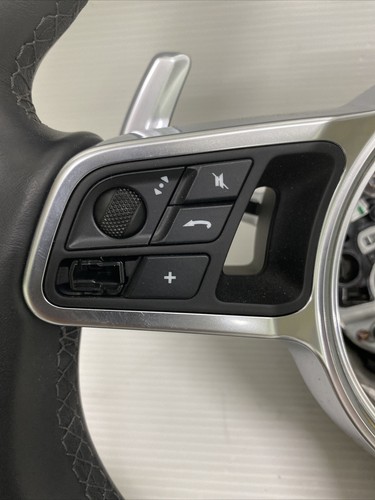 Volante Porsche Panamera 2019-2020 OEM 308140320R64 - Imagen 3 de 7