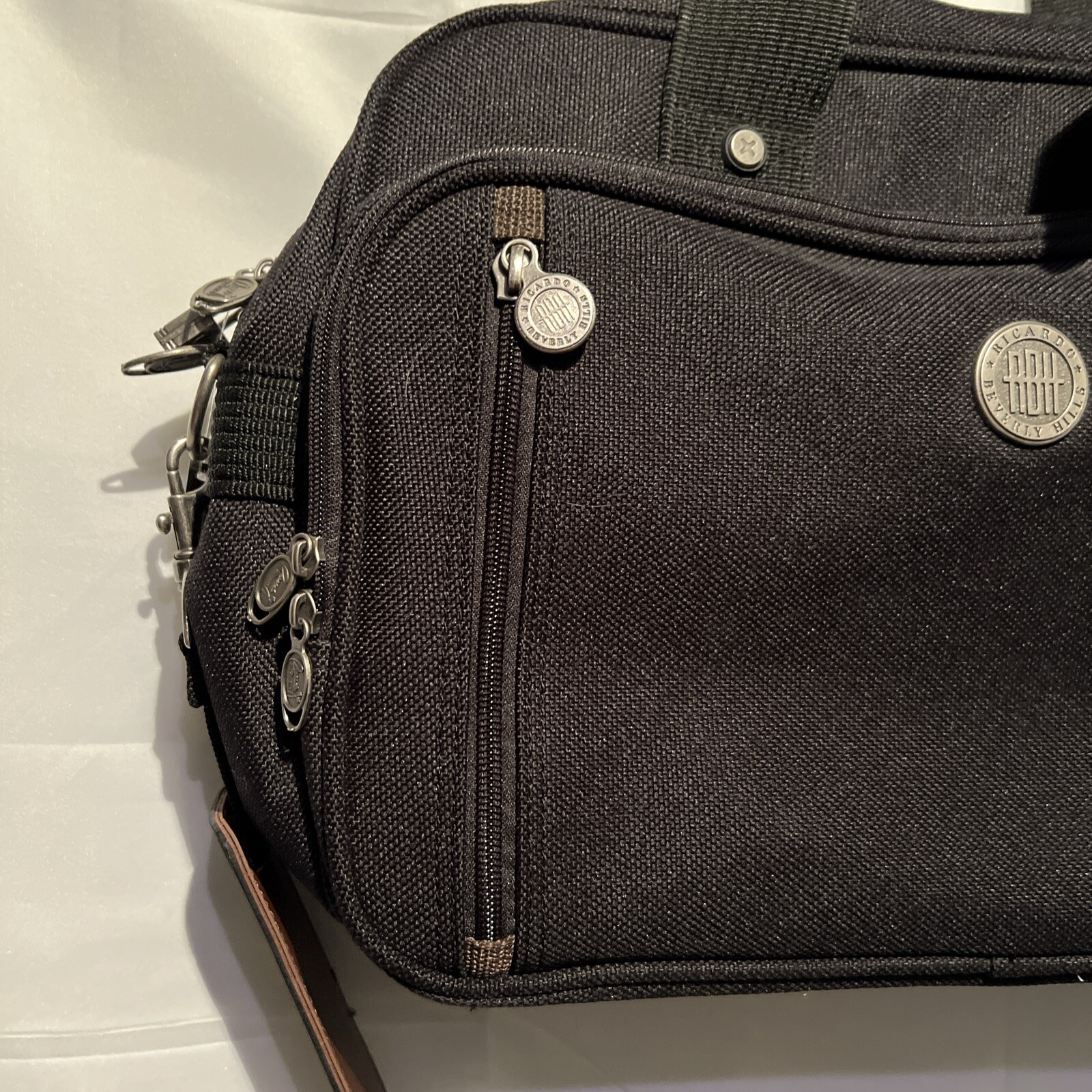 Ricardo Beverly Hills Carry On Travel Bag Luggage Duffle Tote Black